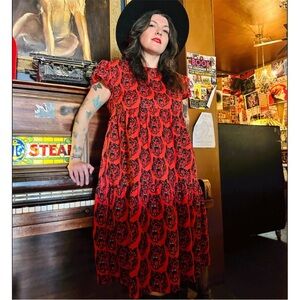 Nooworks Vibrant Red and Black Patterned Midi Dress